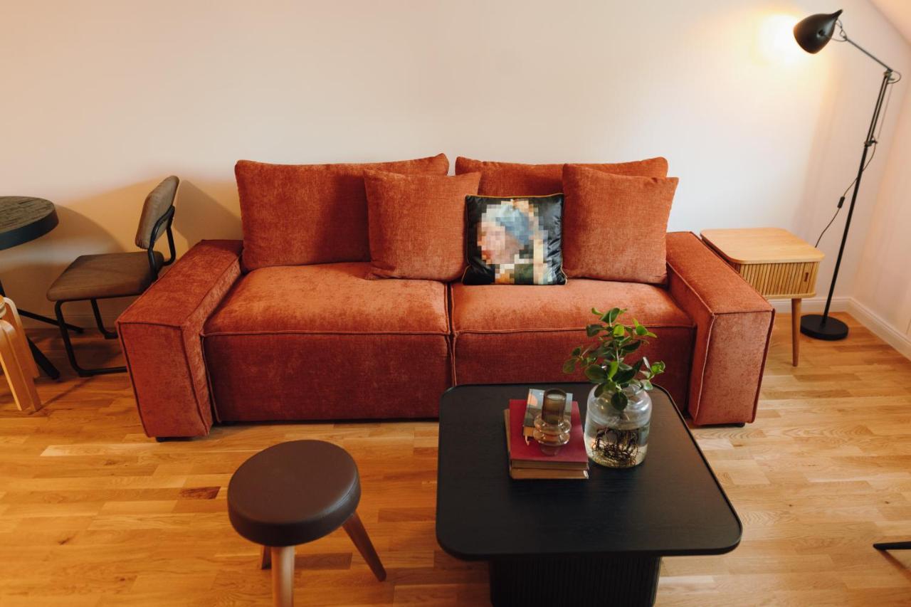 Modern Mezzanine At Jecna St Apartmán Praha